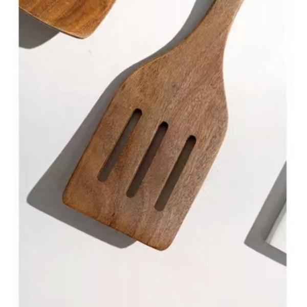 Wooden Teak Slotted Spatula – Handcrafted Non-Toxic Kitchen Utensil